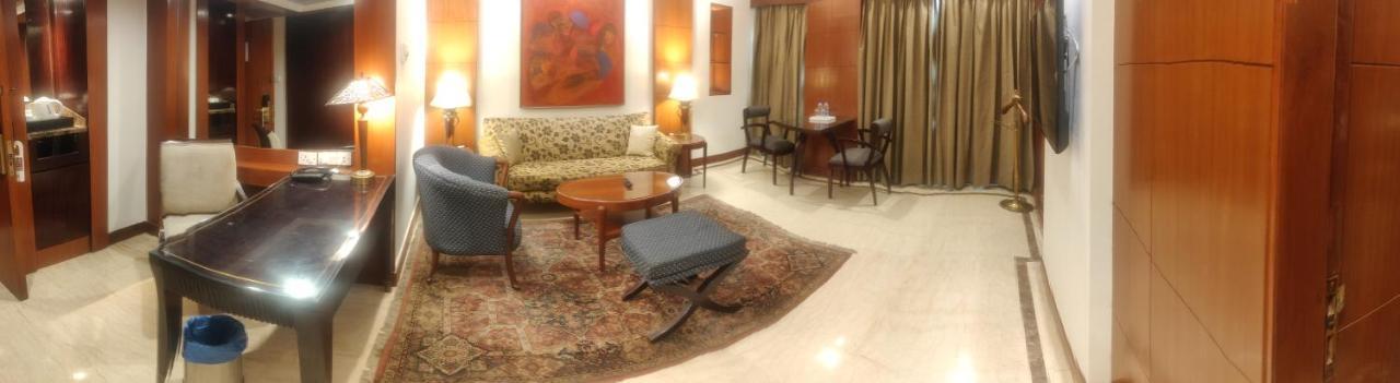 The Hans, Neu-Delhi Exterior foto